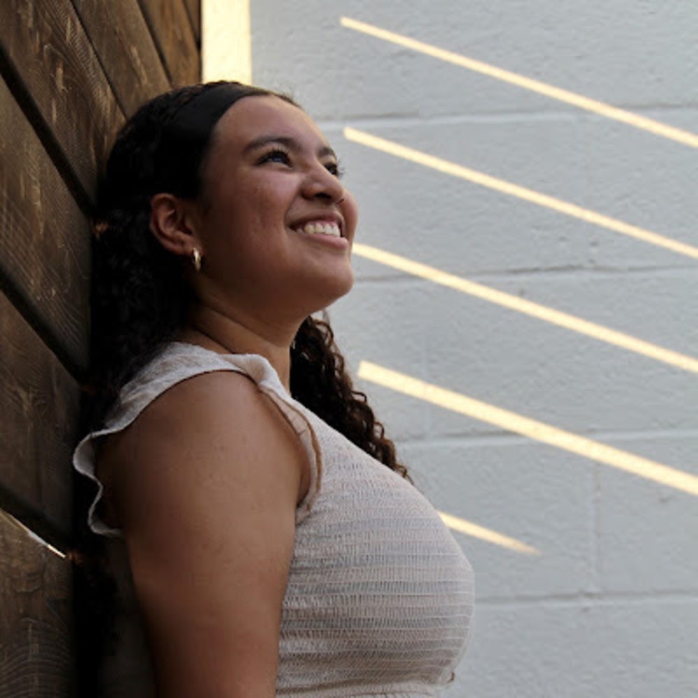 Meet your Posher, Helen